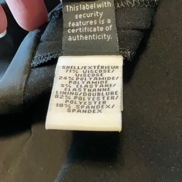 DVF vneck dress with pockets and back zipper - Picture 6 of 6